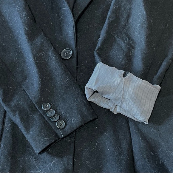 Aritzia Talula Babaton 100% Wool oversized pocket blazer - Picture 9 of 10